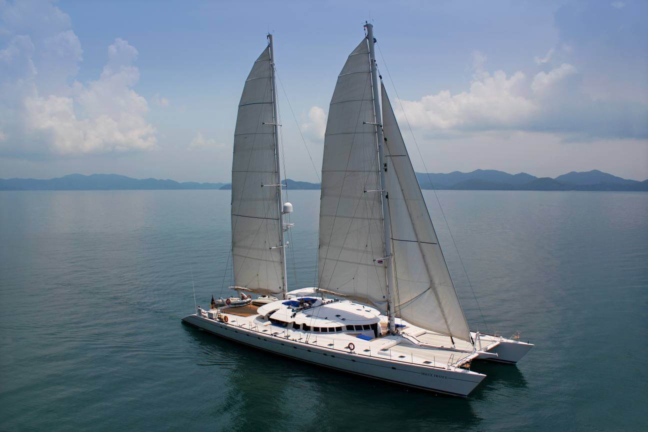 Douce France Alu Marine 1