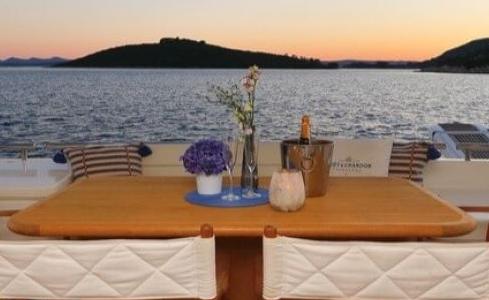 DOMINIQUE Ferretti 7