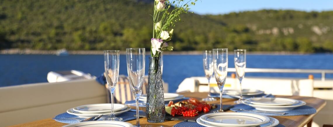 DOMINIQUE Ferretti 16