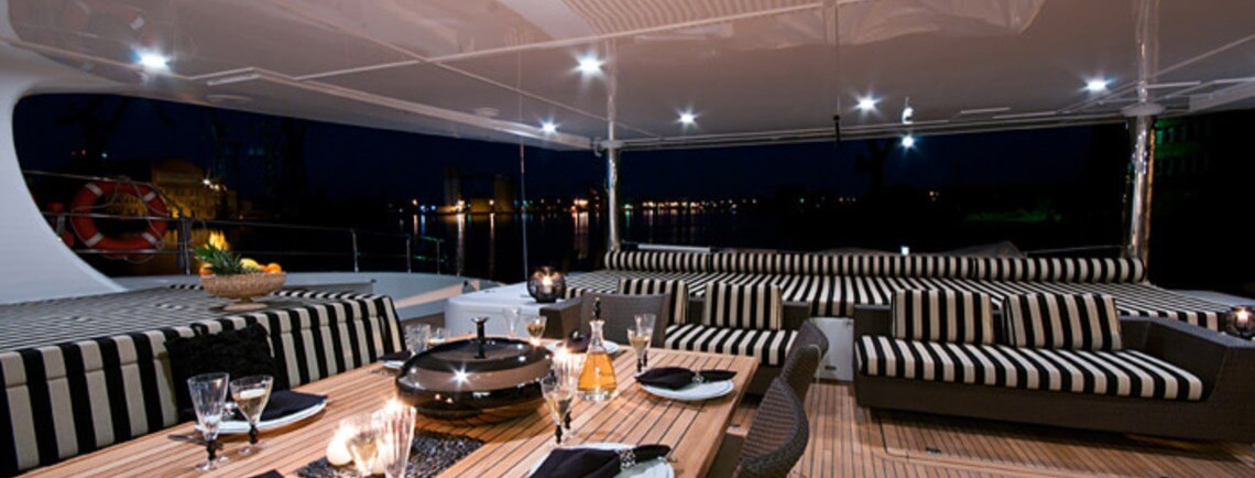 Ipharra Sunreef Yachts 16