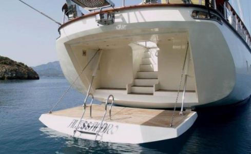 Alessandro I Ruth Yachting 3