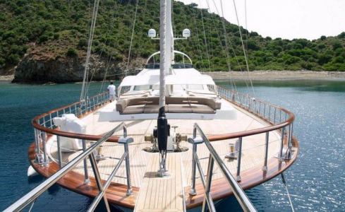 Alessandro I Ruth Yachting 5