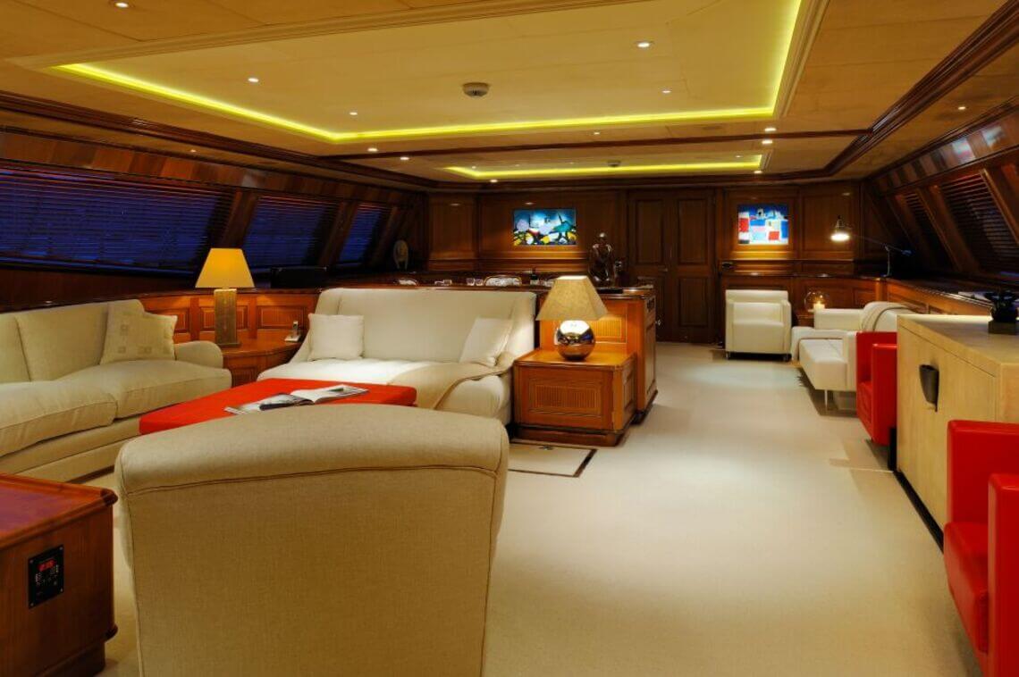 Drumbeat Alloy Yachts 12