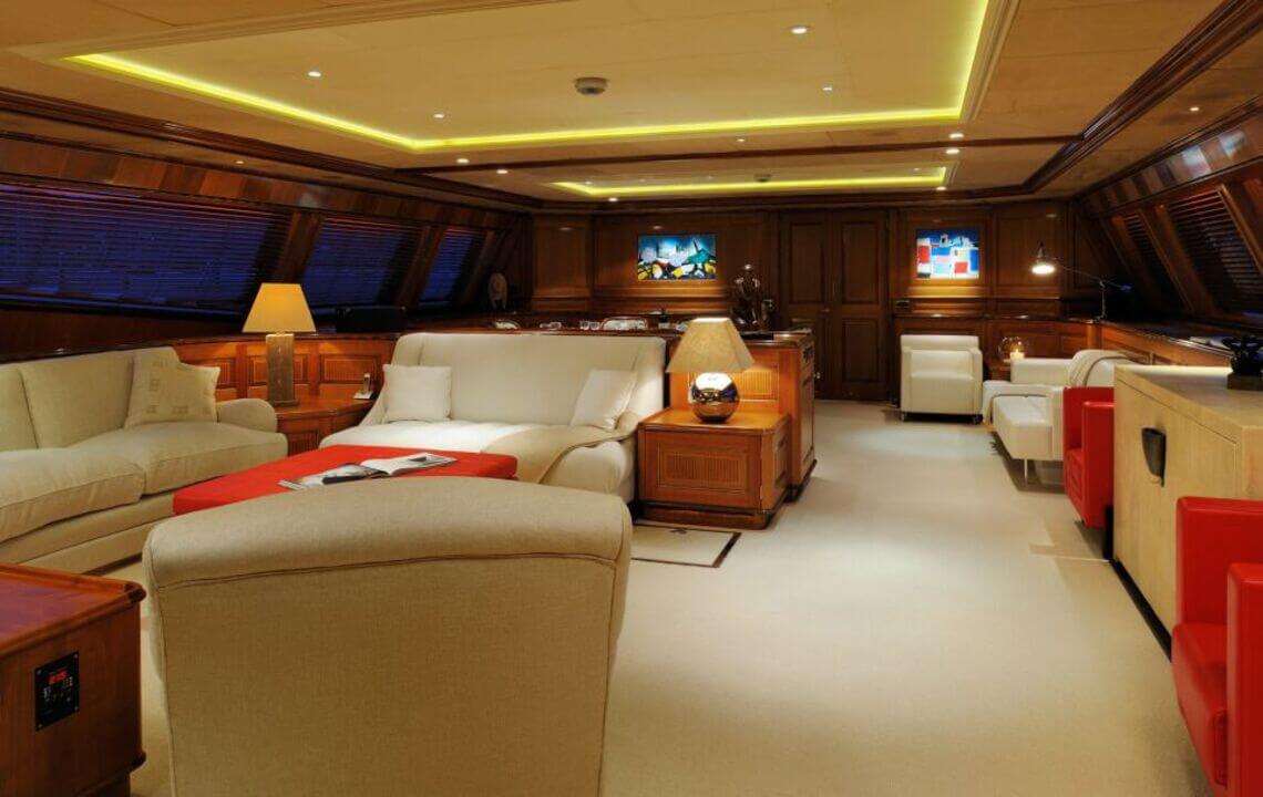 Drumbeat Alloy Yachts 18