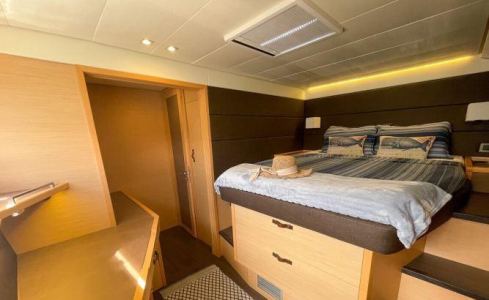 Six Degrees Lagoon Catamaran 15