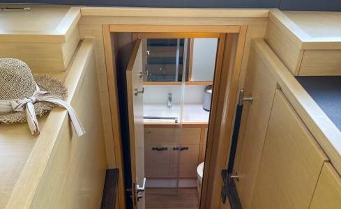 Six Degrees Lagoon Catamaran 26