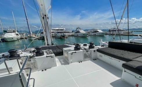 Six Degrees Lagoon Catamaran 8