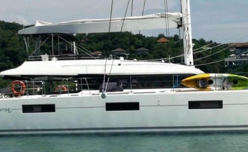 Six Degrees Lagoon Catamaran 0