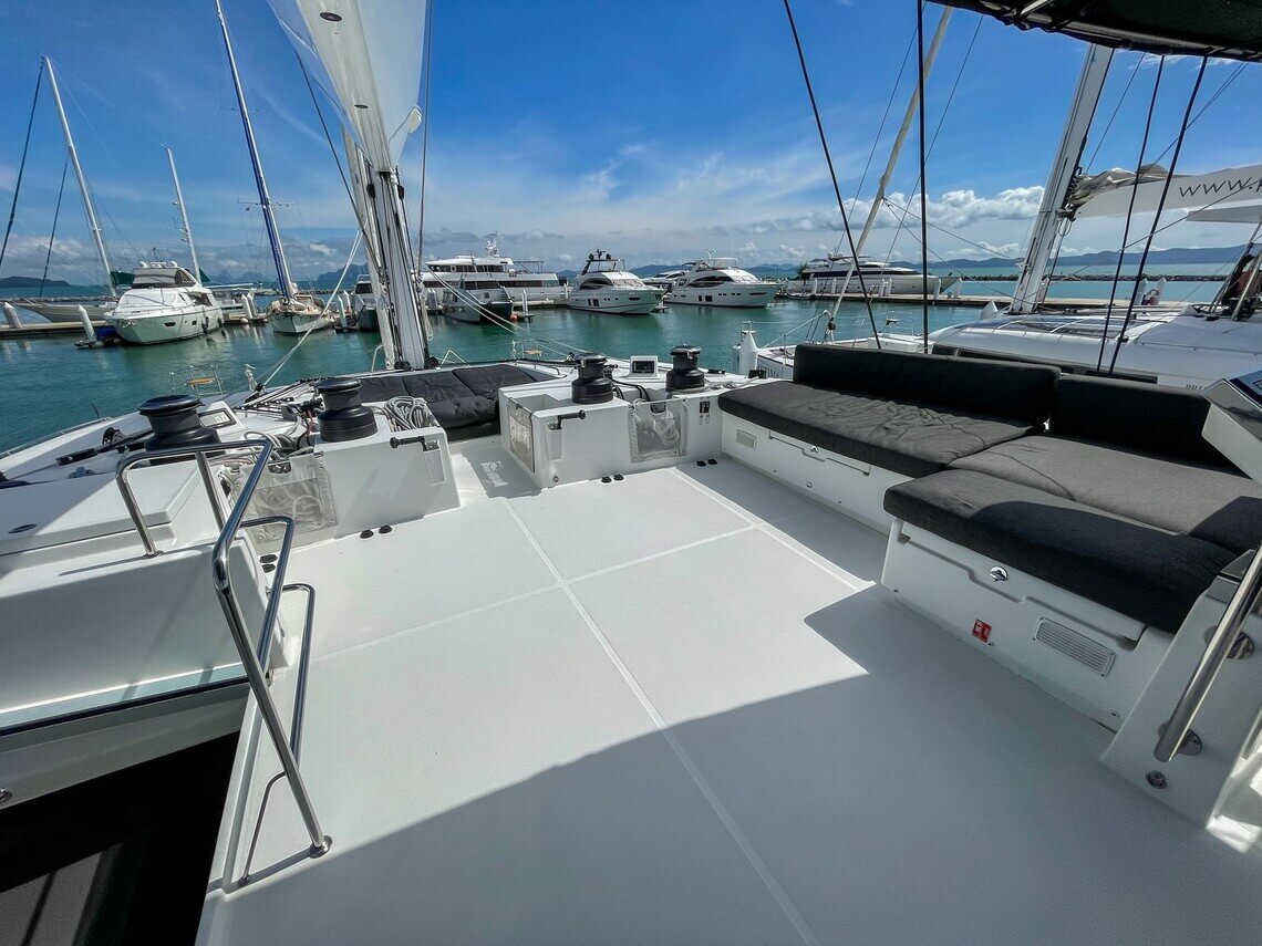 Six Degrees Lagoon Catamaran 8