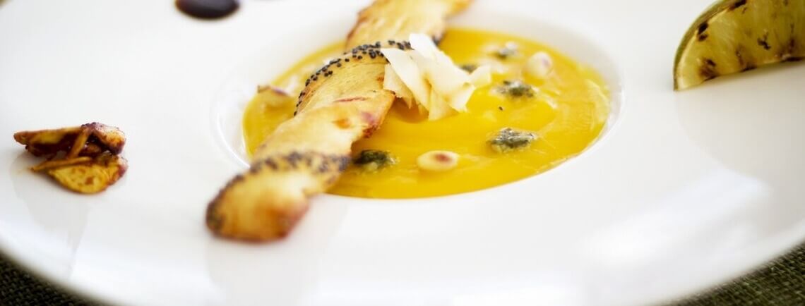 Kings Ransom Matrix Catamaran 9