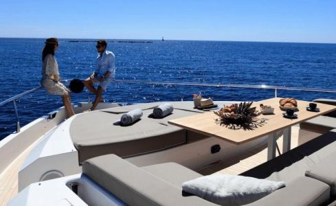 Summer Breeze																Pearl yacht 4