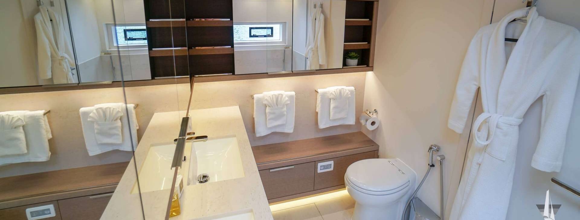 Joy Lagoon Catamaran 26