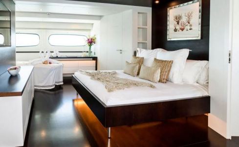 Infinity Pacific	Mondomarine 6