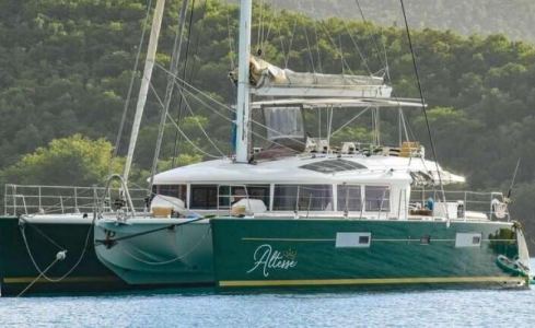 ALTESSE	Lagoon Catamaran 0