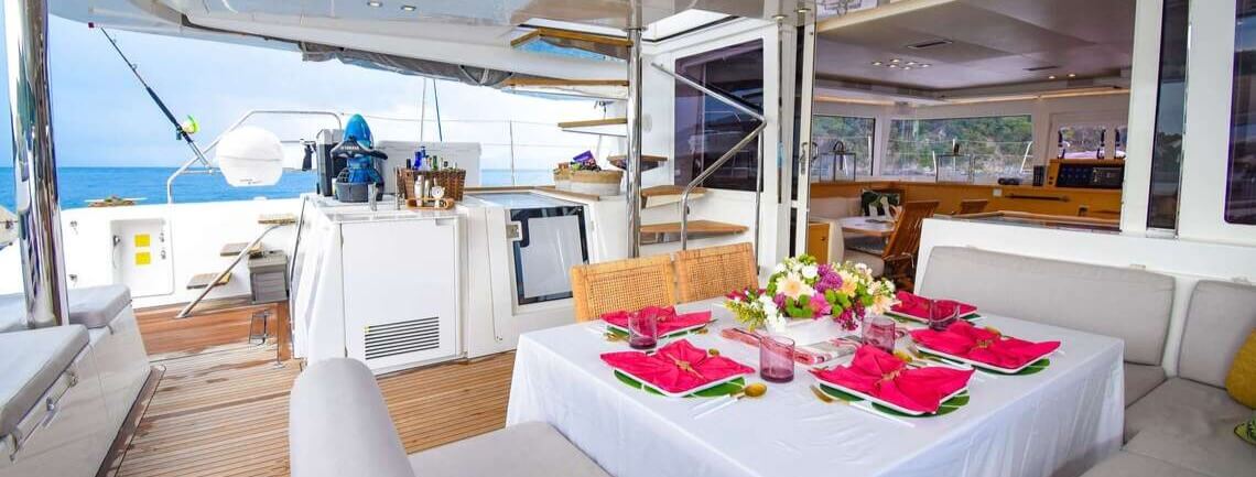 ALTESSE Lagoon Catamaran 8