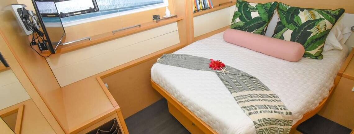 ALTESSE Lagoon Catamaran 15