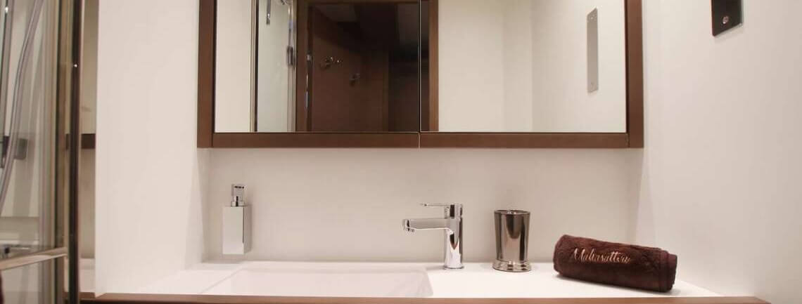 MAHASATTVA Lagoon Catamaran 15