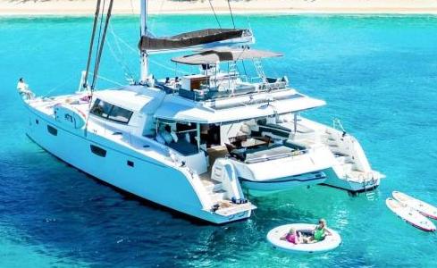True Story																Fountaine Pajot 0