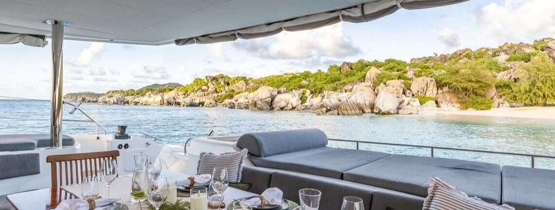 True Story Fountaine Pajot 1
