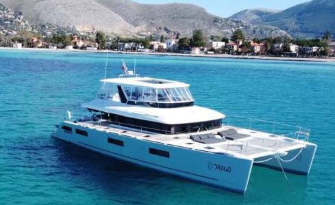 Drago	Lagoon Catamaran 1