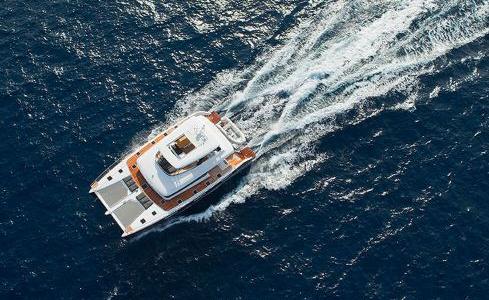 Drago	Lagoon Catamaran 5