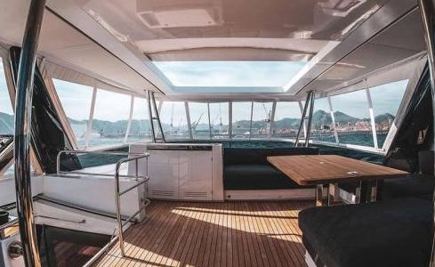 Drago Lagoon Catamaran 10