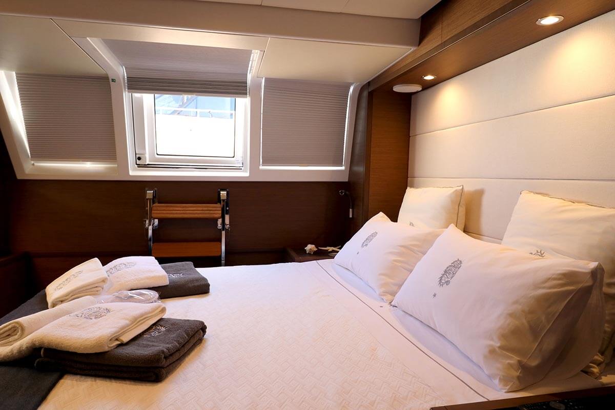 Drago Lagoon Catamaran 8