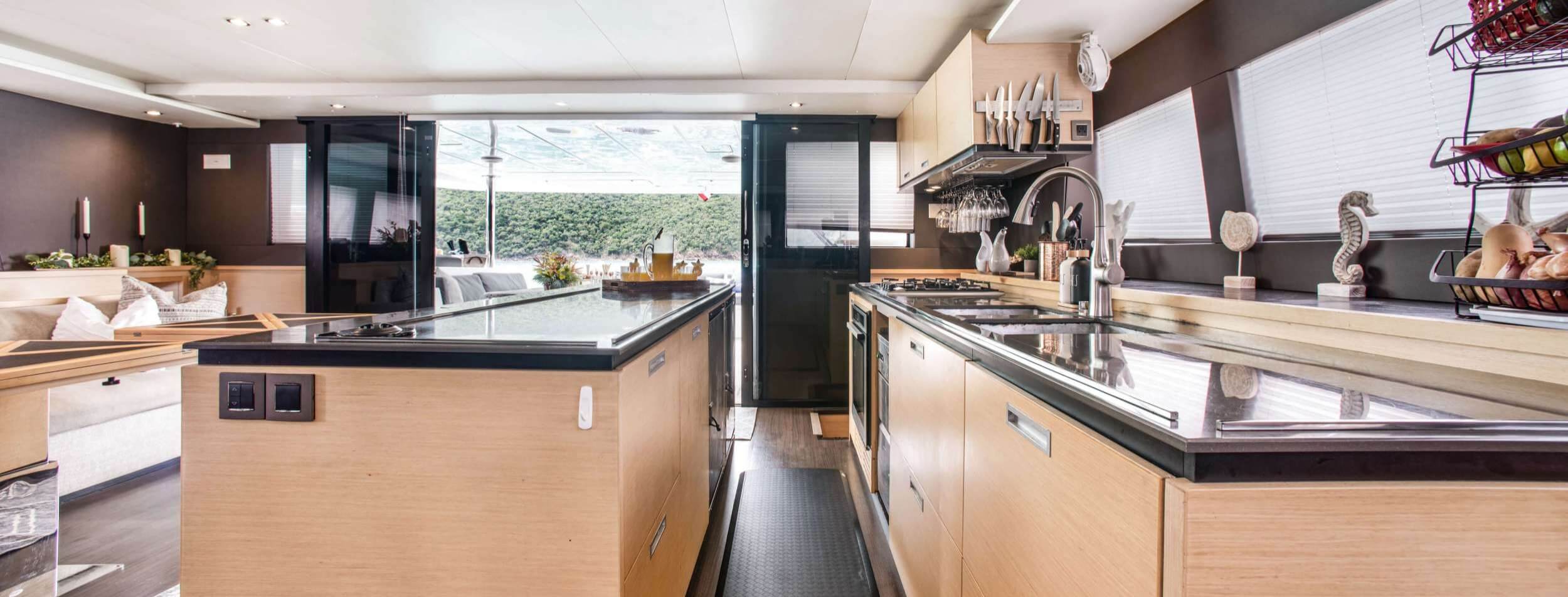 ULTRA Lagoon Catamaran 10