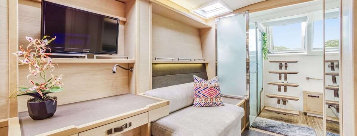 ULTRA Lagoon Catamaran 16