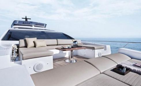 Makani Azimut Yachts 4