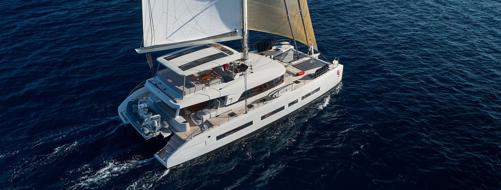 1766_lagooncatamaranlagoon771745222162.jpg