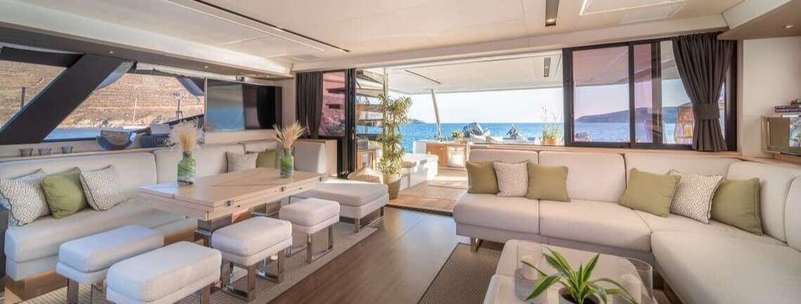 AETHER Fountaine Pajot 10