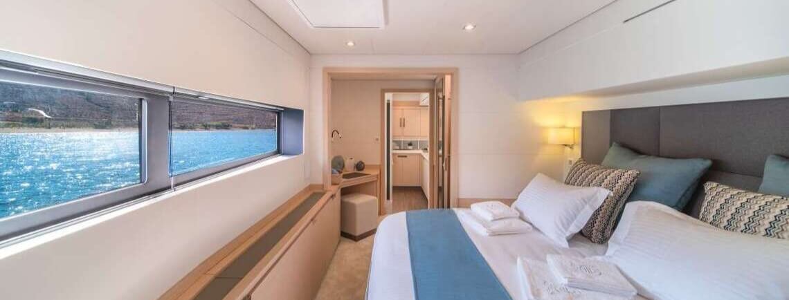 AETHER Fountaine Pajot 14