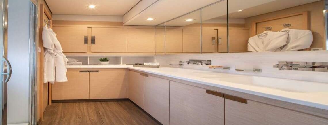 AETHER Fountaine Pajot 15