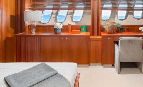 Quantum Sunseeker 19