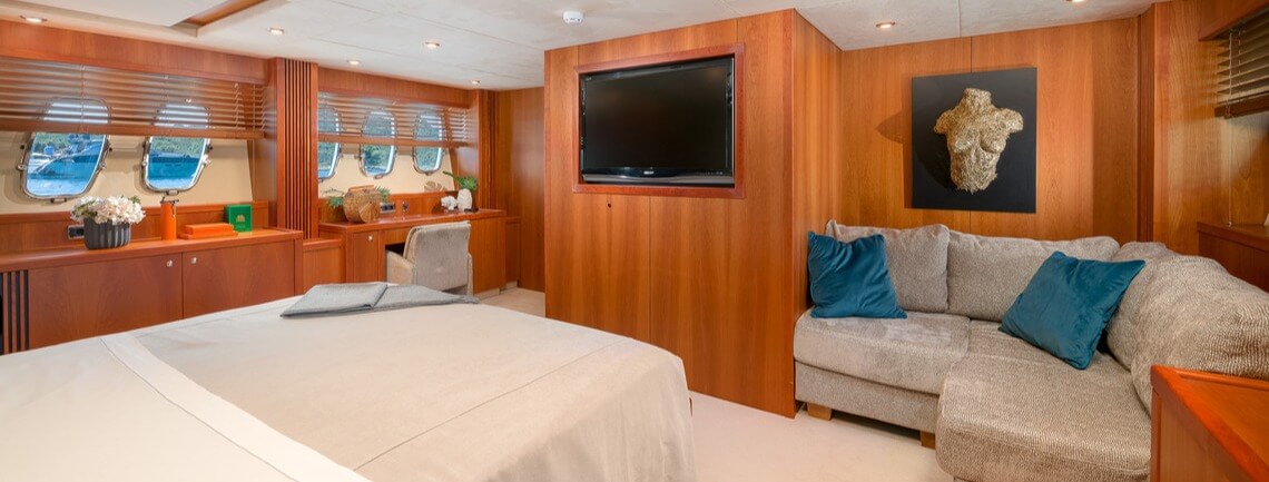 Quantum Sunseeker 18