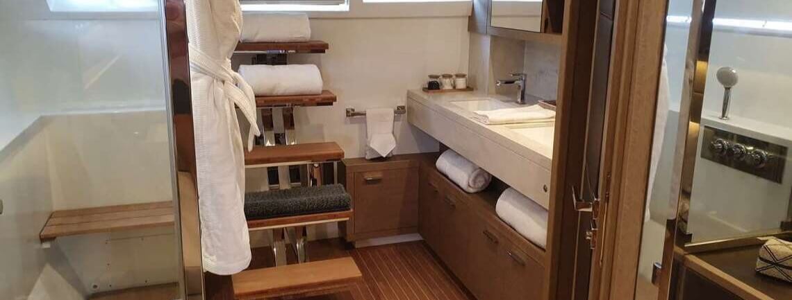 MARE BLU Lagoon Catamaran 11