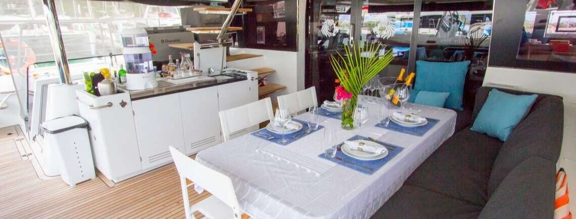 JAN'S FELION Lagoon Catamaran 6