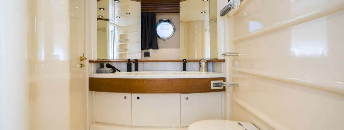 Medusa Azimut Yachts 12