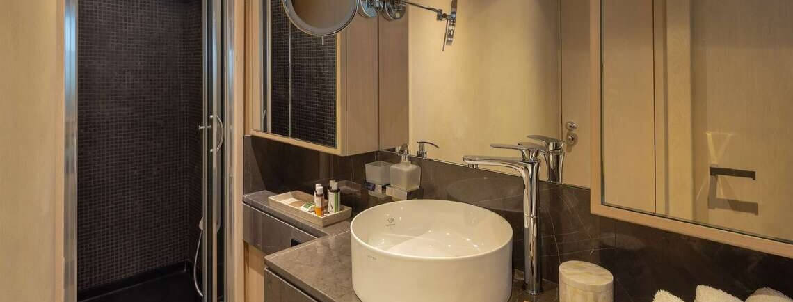 SUMMER FUN Admiral Yachts 13