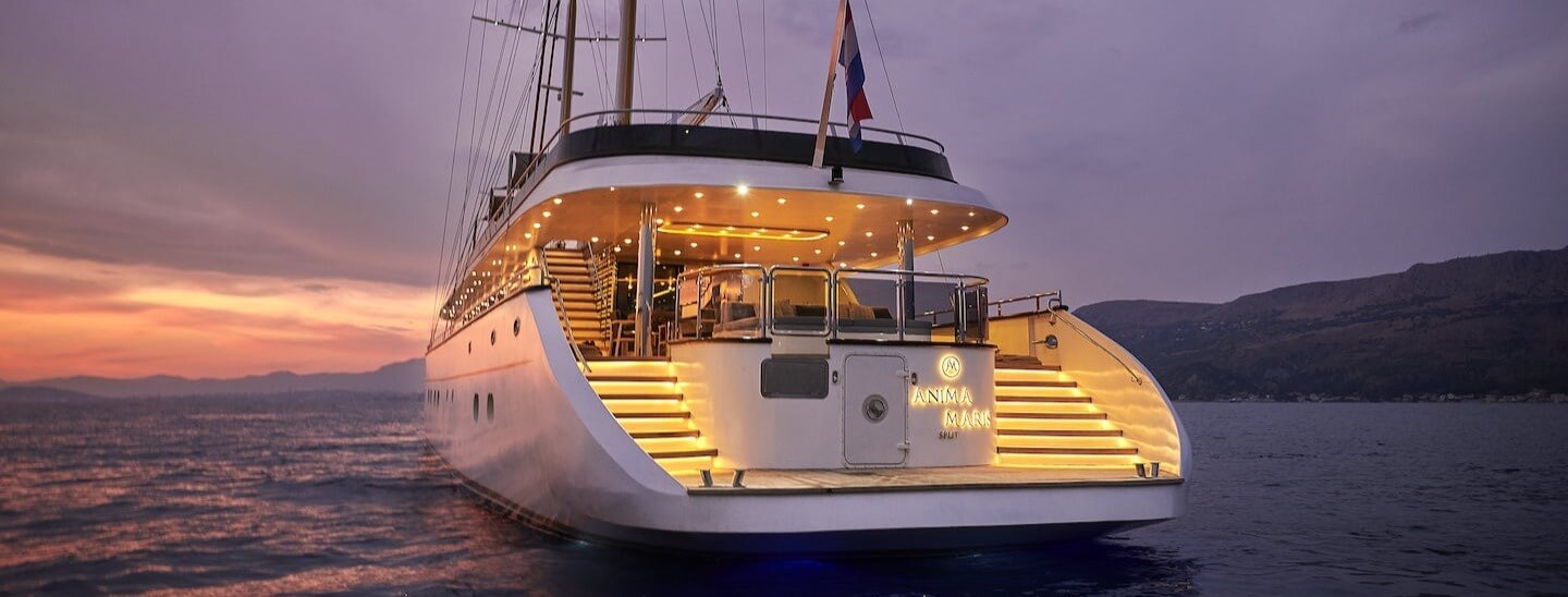 Anima Maris Custom 12