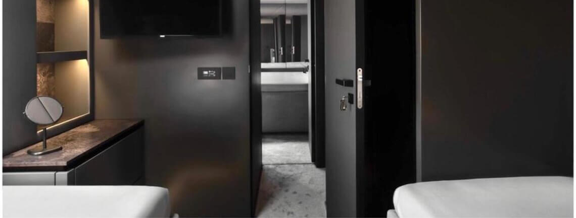 GRAYONE Sunreef Yachts 22