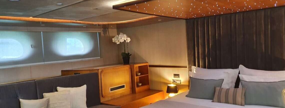 Life is Good Custom 18