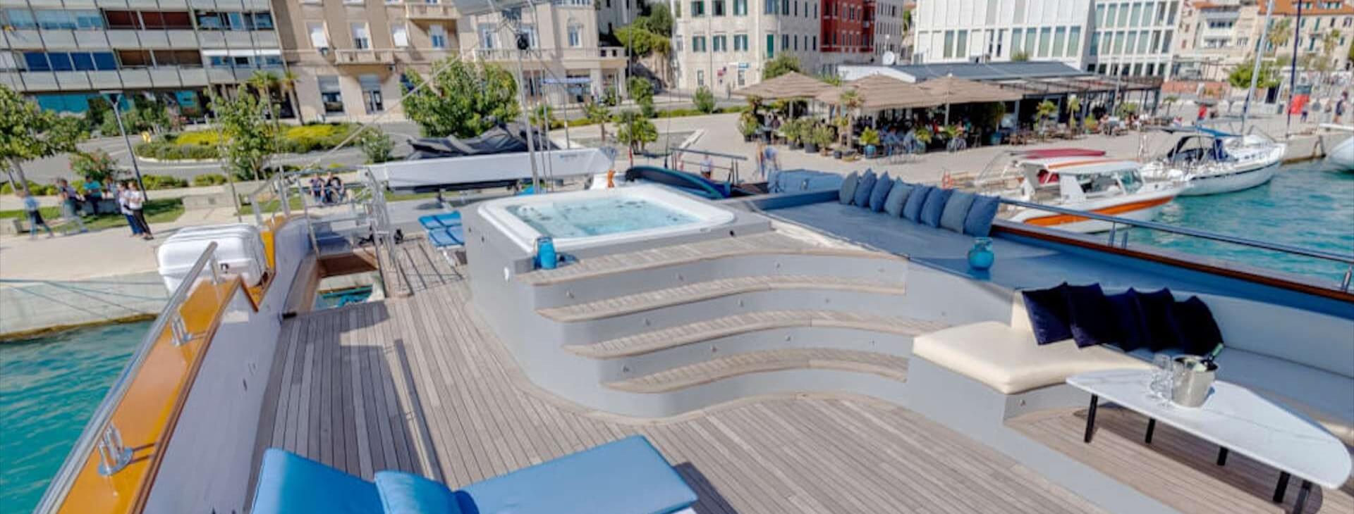 Life is Good Custom 7