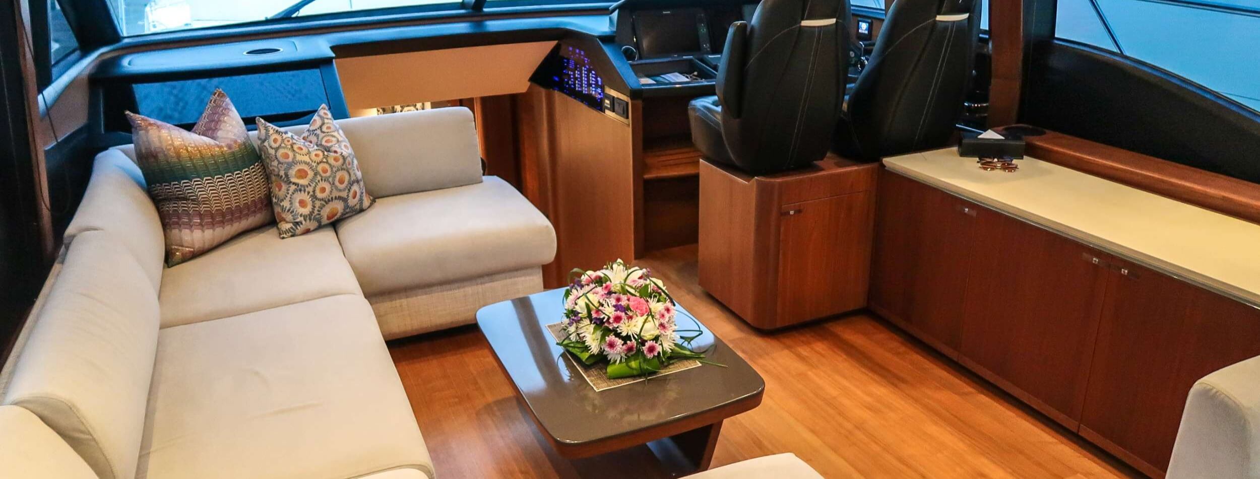 KATI Princess Yachts 8