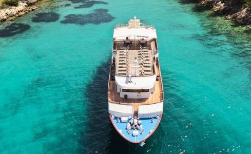 LUPUS MARE Brodosplit d.d 8