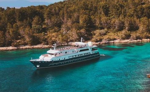 LUPUS MARE																Brodosplit d.d 3