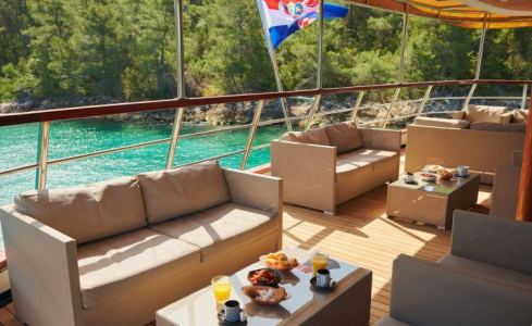 LUPUS MARE Brodosplit d.d 24