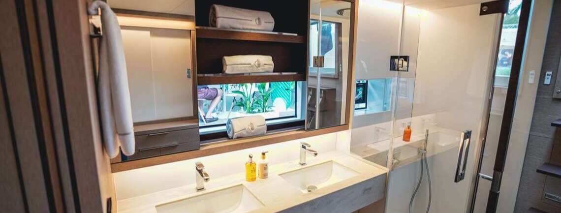 C’EST LA VIE Lagoon Catamaran 14