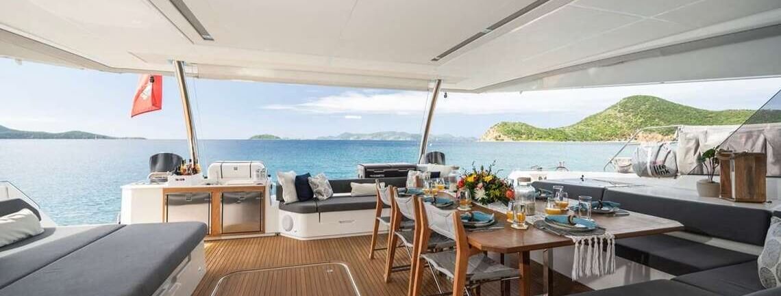 MY TY Fountaine Pajot 17